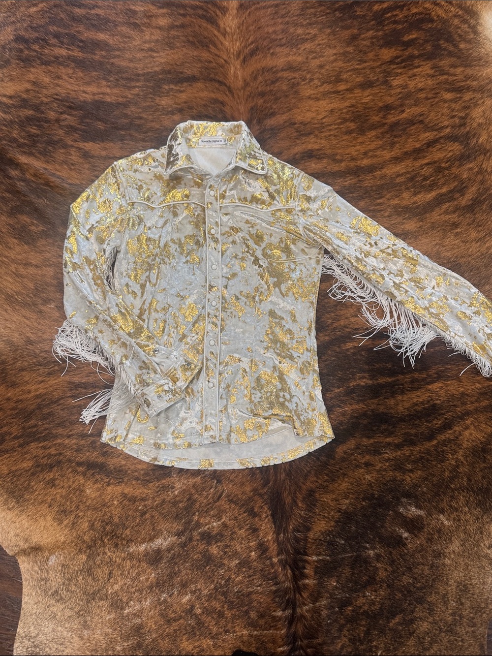 Ranch Dress’n GOLD GILDED VELVET WITH FRINGE PERFORMANCE RODEO SHIRT - Picture 3 of 7